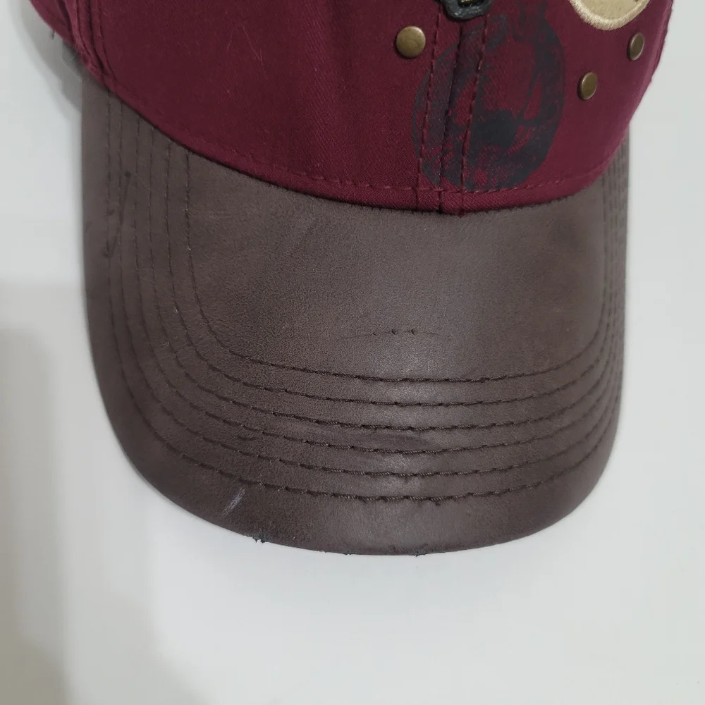 Harry Potter Platform 9 3/4 Maroon Hat Wizarding World Universal Studios OSFM - Picture 3 of 11